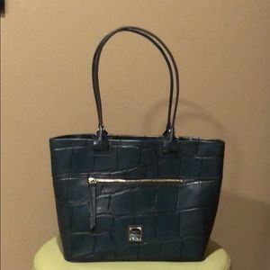 NWT - Dooney & Bourke Leather Handbag